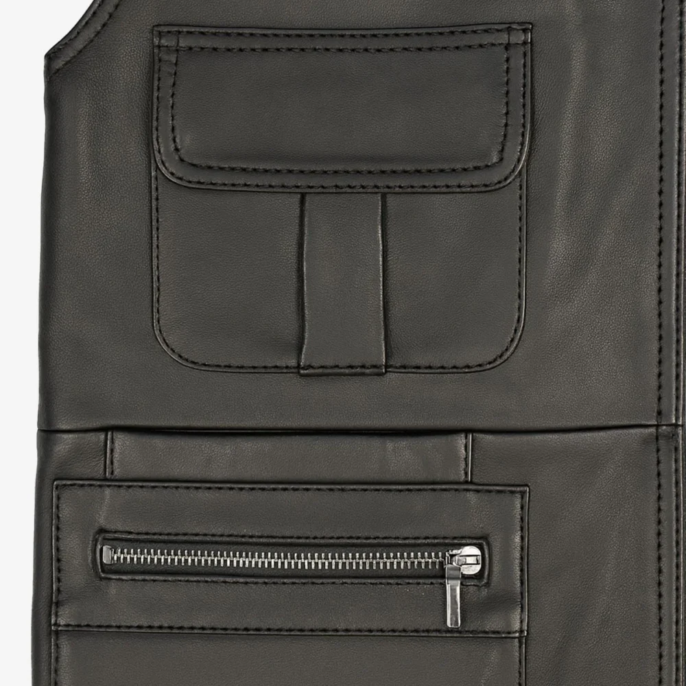 Carlo Sacchi fishermans gilet black